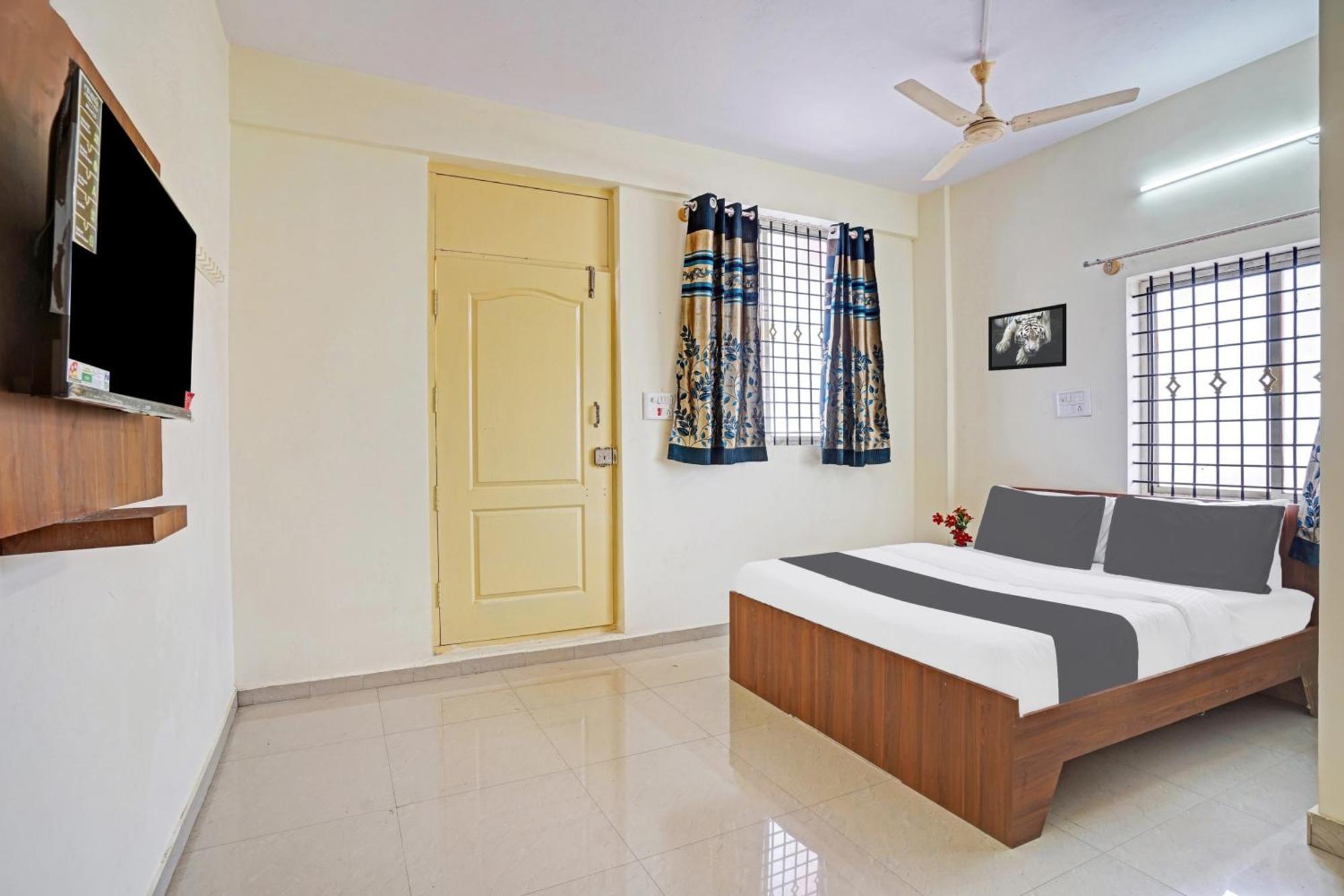 Hotel O Sv Lodge Bangalore Buitenkant foto