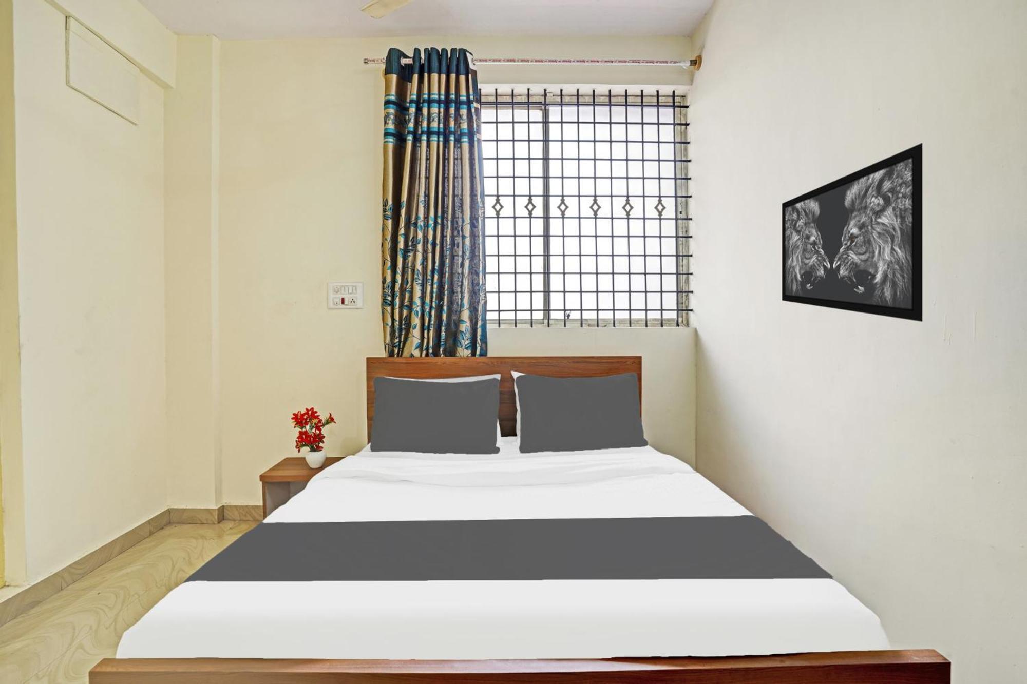 Hotel O Sv Lodge Bangalore Buitenkant foto