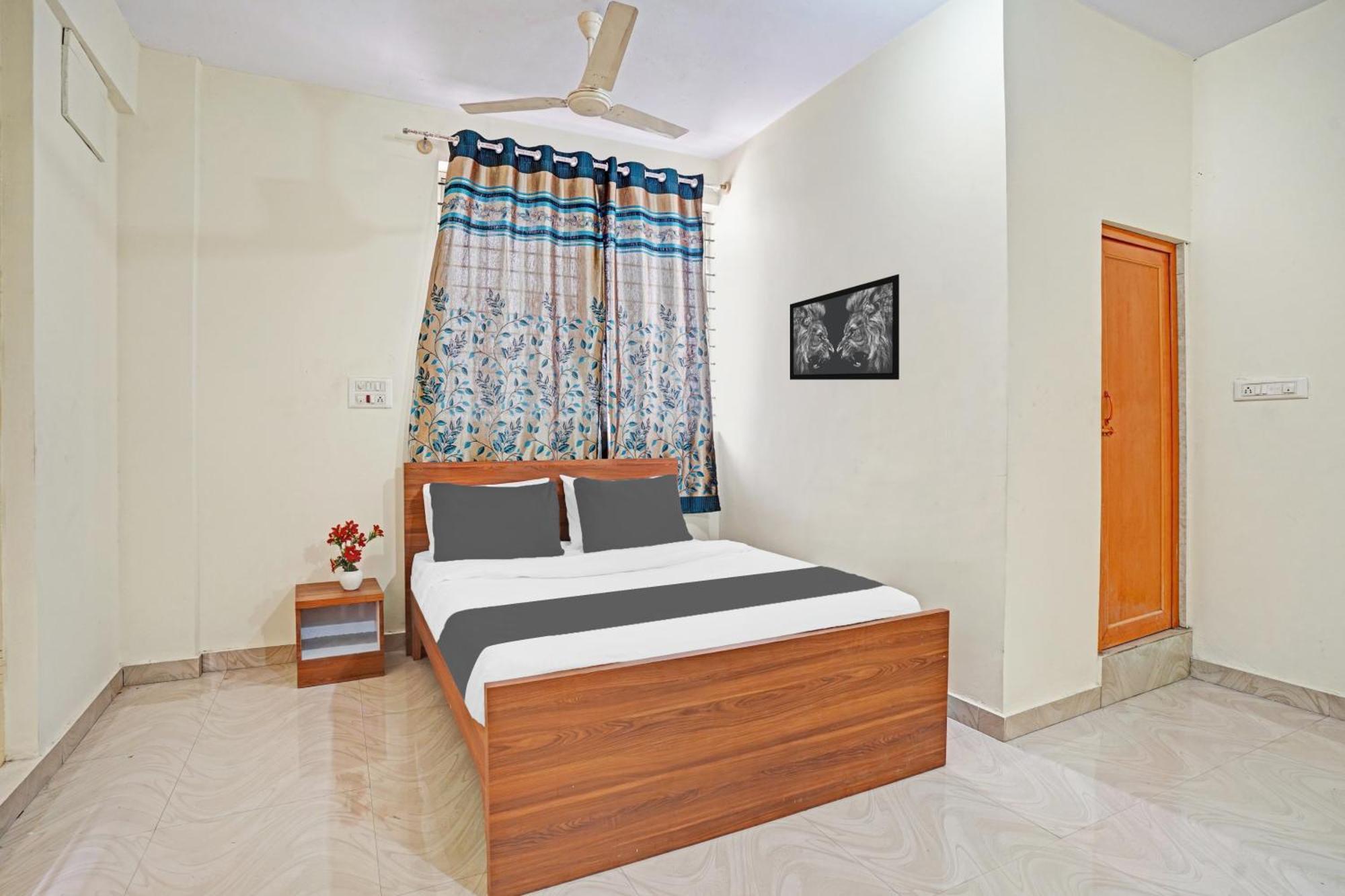 Hotel O Sv Lodge Bangalore Buitenkant foto
